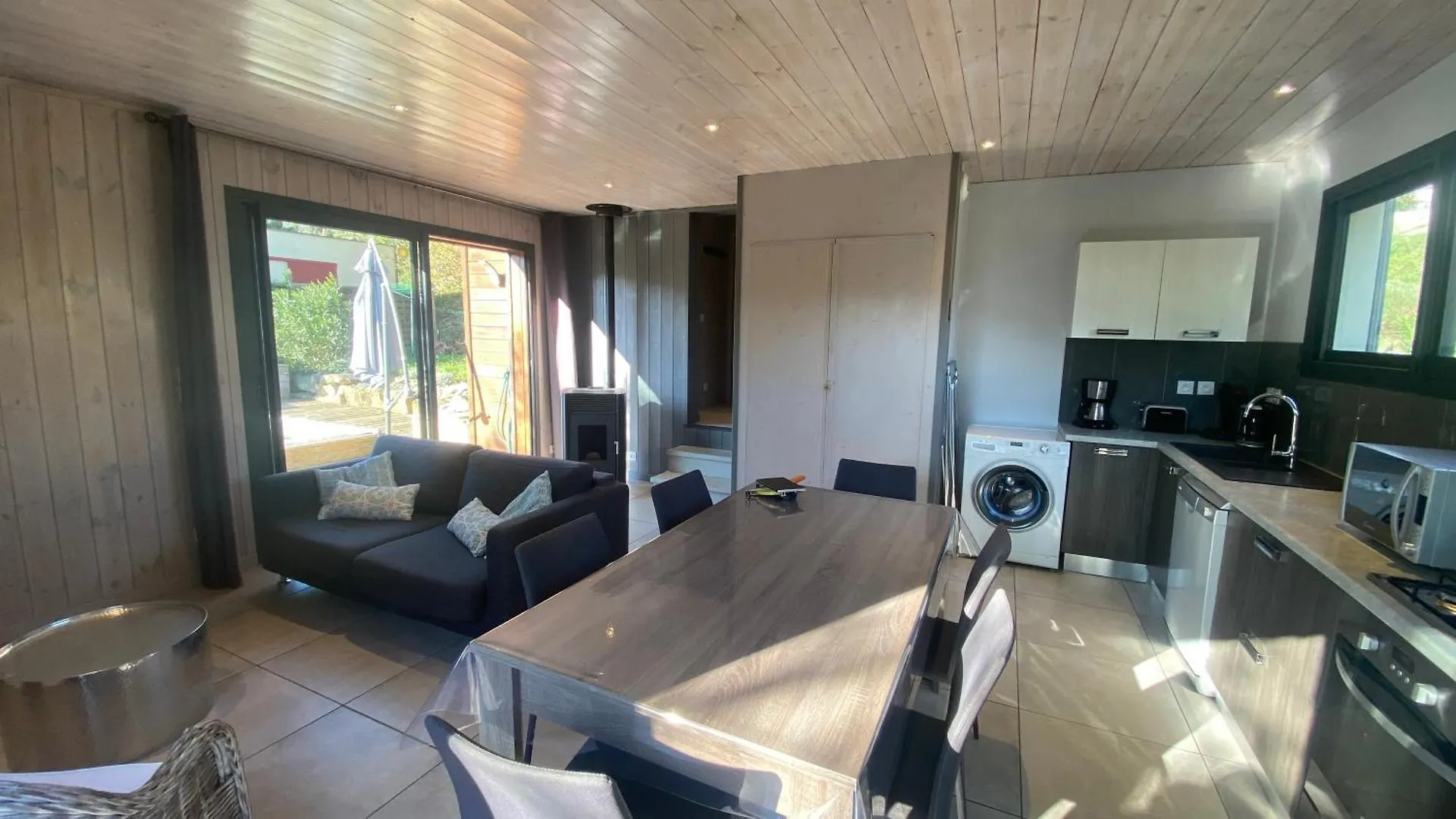 Villa Les Galets Salavas Holiday home